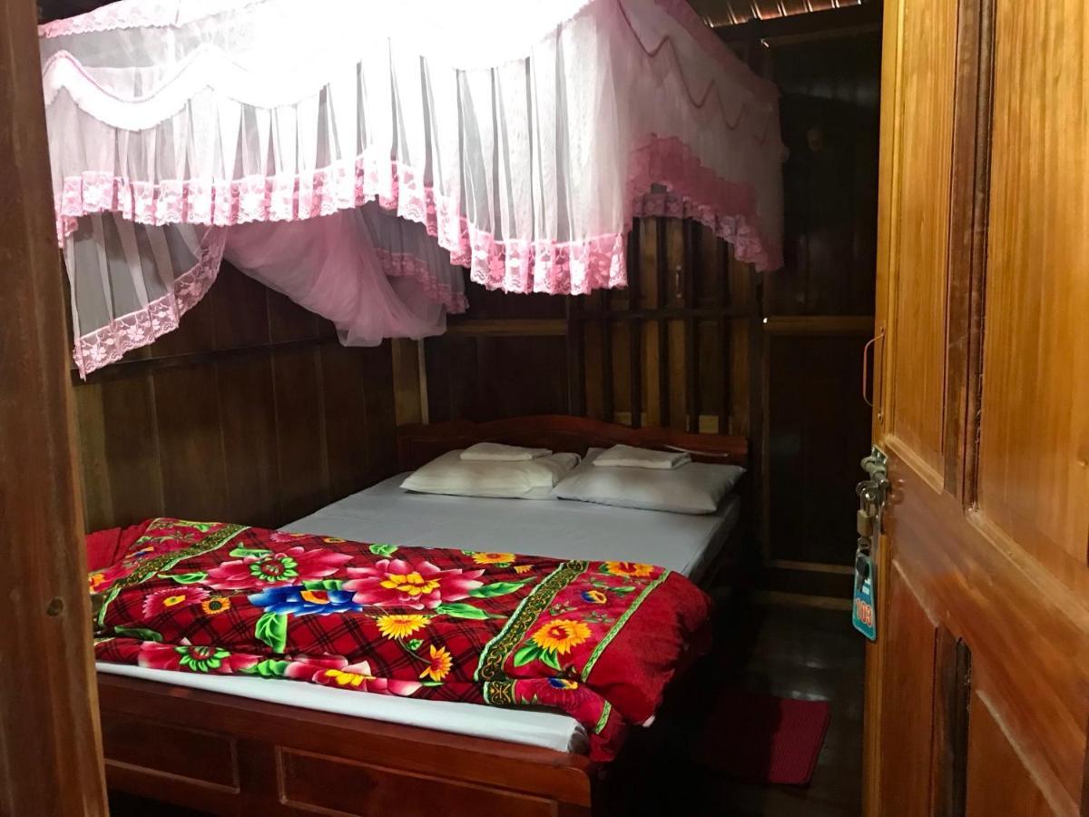 Hoang Quan Homestay Ba Be Екстериор снимка
